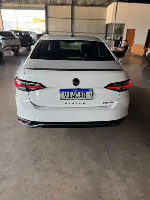 VOLKSWAGEN-VIRTUS-2024
