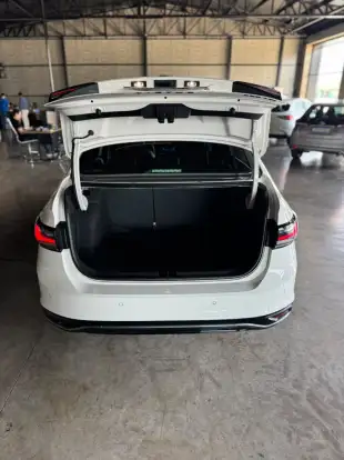 VOLKSWAGEN-VIRTUS-2024