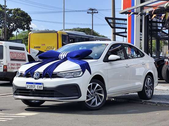 VOLKSWAGEN-VIRTUS-2023
