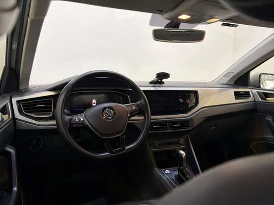VOLKSWAGEN-VIRTUS-2018