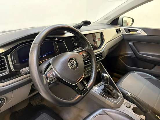 VOLKSWAGEN-VIRTUS-1.0 200 TSI COMFORTLINE AUTOMÁTICO VOLKSWAGEN-VIRTUS-2018