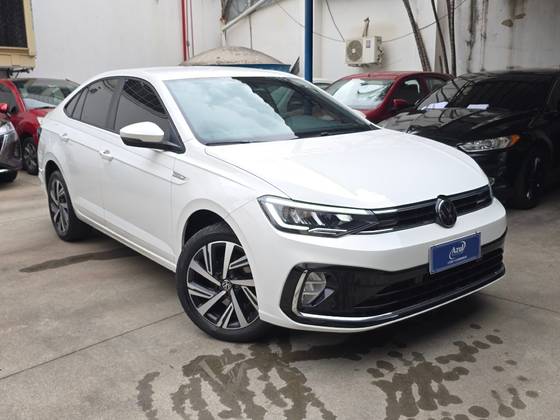 VOLKSWAGEN VIRTUS 1.0 200 TSI HIGHLINE AUTOMÁTICO