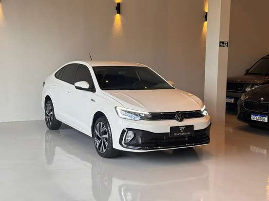 VOLKSWAGEN-VIRTUS-1.0 200 TSI HIGHLINE AUTOMÁTICO VOLKSWAGEN-VIRTUS-2025