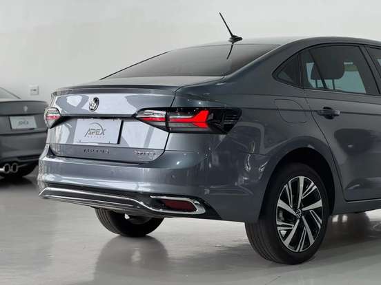 VOLKSWAGEN-VIRTUS-2023