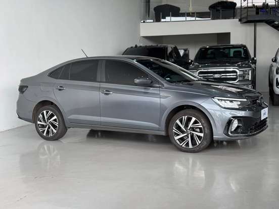 VOLKSWAGEN-VIRTUS-2023