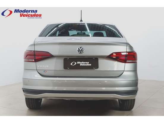 VOLKSWAGEN-VIRTUS-2021