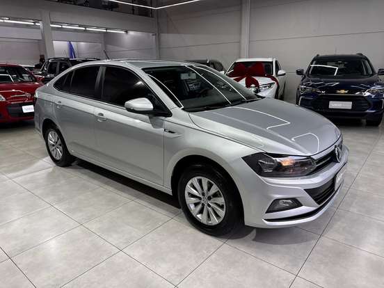 VOLKSWAGEN-VIRTUS-2018