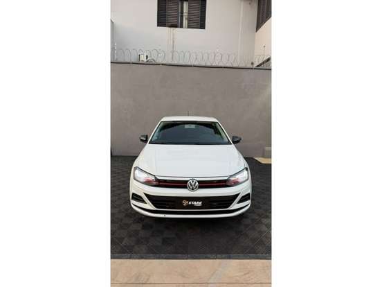 VOLKSWAGEN-VIRTUS-2020
