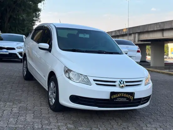 VOLKSWAGEN-VOYAGE-1.0 MI 8V FLEX 4P MANUAL VOLKSWAGEN-VOYAGE-2011