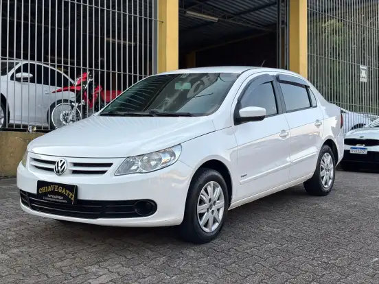VOLKSWAGEN-VOYAGE-1.0 MI 8V FLEX 4P MANUAL VOLKSWAGEN-VOYAGE-2011