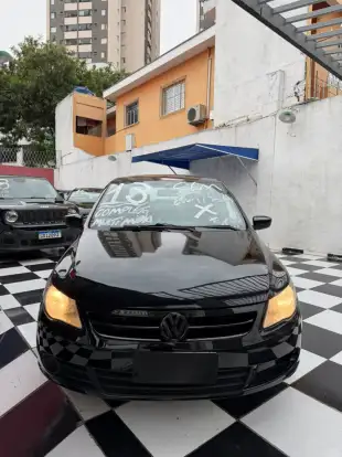 VOLKSWAGEN-VOYAGE-2012