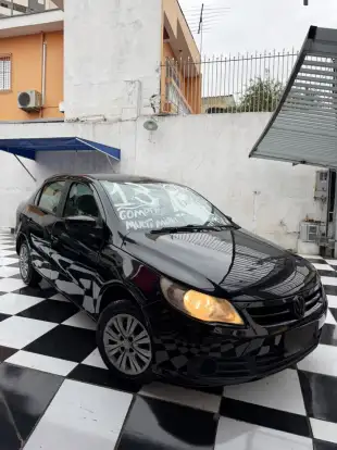 VOLKSWAGEN-VOYAGE-2012