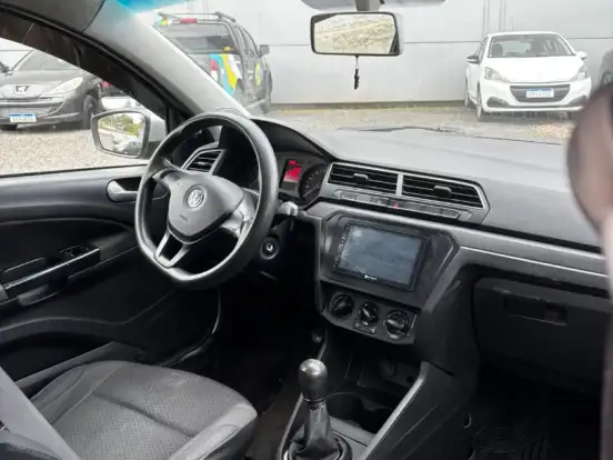 VOLKSWAGEN-VOYAGE-1.6 MSI TOTALFLEX TRENDLINE 4P MANUAL VOLKSWAGEN-VOYAGE-2016