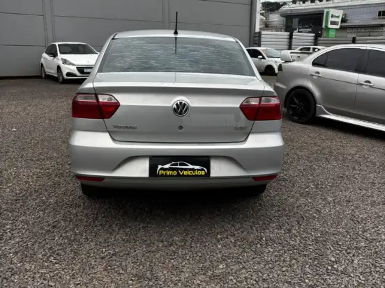 VOLKSWAGEN-VOYAGE-1.6 MSI TOTALFLEX TRENDLINE 4P MANUAL VOLKSWAGEN-VOYAGE-2016