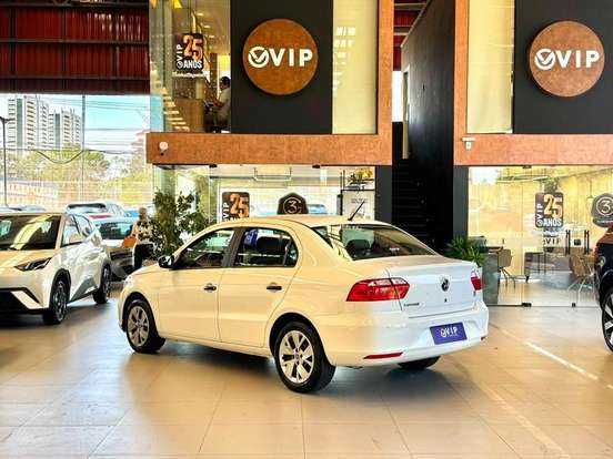 VOLKSWAGEN-VOYAGE-1.0 12V MPI TOTALFLEX 4P MANUAL VOLKSWAGEN-VOYAGE-2022