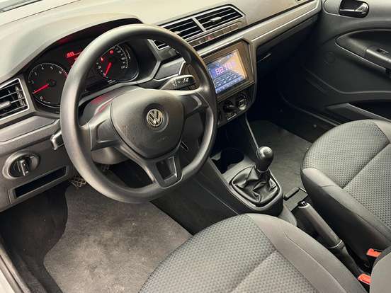 VOLKSWAGEN-VOYAGE-2022