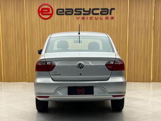 VOLKSWAGEN-VOYAGE-2022