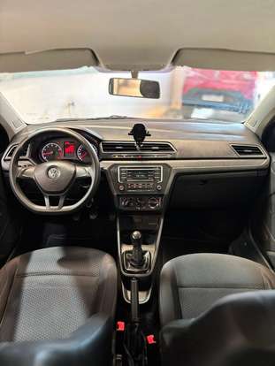 VOLKSWAGEN-VOYAGE-2020