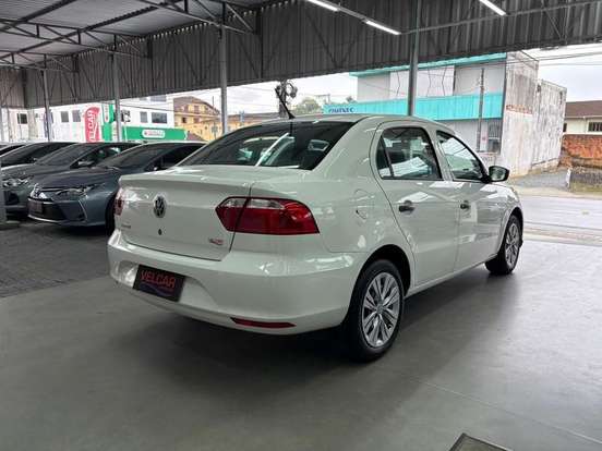 VOLKSWAGEN-VOYAGE-1.0 12V MPI TOTALFLEX 4P MANUAL VOLKSWAGEN-VOYAGE-2022