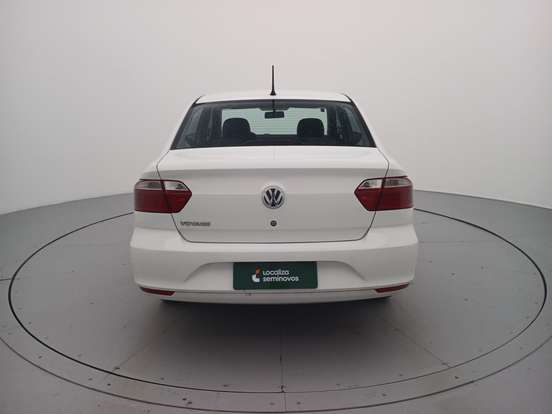 VOLKSWAGEN-VOYAGE-2022