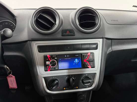VOLKSWAGEN-VOYAGE-1.6 MI CITY 8V FLEX 4P MANUAL VOLKSWAGEN-VOYAGE-2014