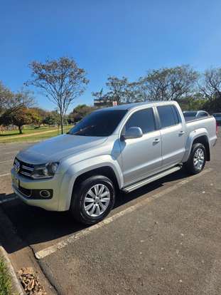 VOLKSWAGEN-AMAROK-2015