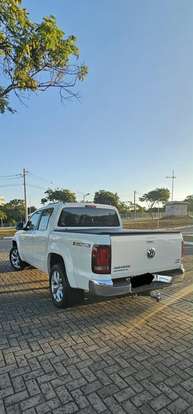 VOLKSWAGEN-AMAROK-2017