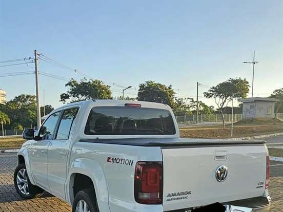 VOLKSWAGEN-AMAROK-2.0 HIGHLINE 4X4 CD 16V TURBO INTERCOOLER DIESEL 4P AUTOMÁTICO VOLKSWAGEN-AMAROK-2017