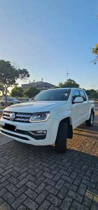 VOLKSWAGEN-AMAROK-2.0 HIGHLINE 4X4 CD 16V TURBO INTERCOOLER DIESEL 4P AUTOMÁTICO VOLKSWAGEN-AMAROK-2017