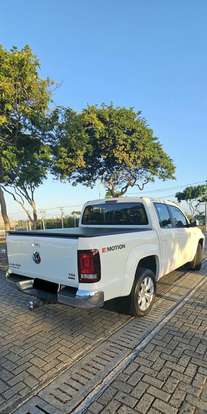 VOLKSWAGEN-AMAROK-2017