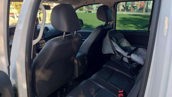 VOLKSWAGEN-AMAROK-2016