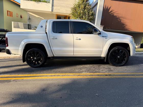 VOLKSWAGEN AMAROK 3.0 V6 TDI DIESEL HIGHLINE EXTREME CD 4MOTION AUTOMÁTICO
