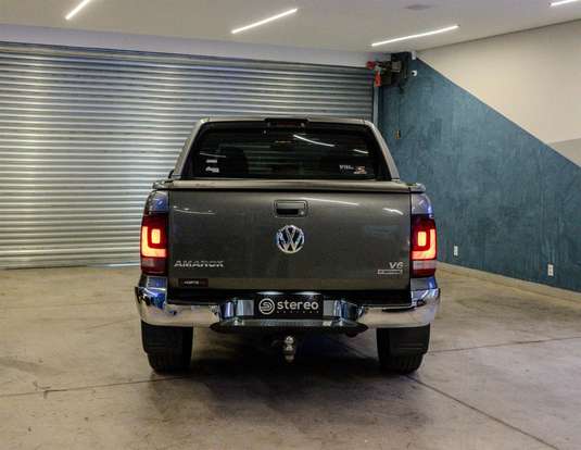 VOLKSWAGEN-AMAROK-2019