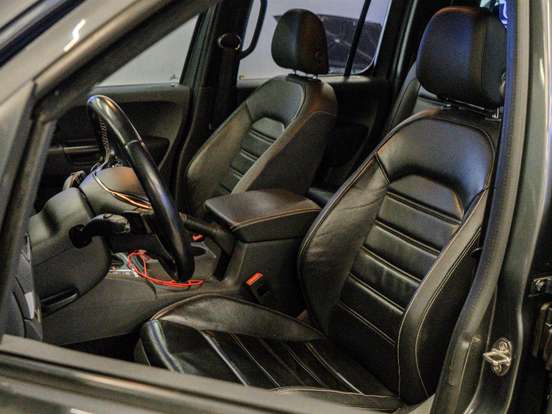 VOLKSWAGEN-AMAROK-3.0 V6 TDI DIESEL HIGHLINE EXTREME CD 4MOTION AUTOMÁTICO VOLKSWAGEN-AMAROK-2019