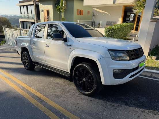 VOLKSWAGEN-AMAROK-3.0 V6 TDI DIESEL HIGHLINE EXTREME CD 4MOTION AUTOMÁTICO VOLKSWAGEN-AMAROK-2018