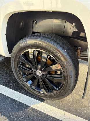 VOLKSWAGEN-AMAROK-2018