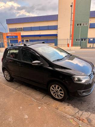 VOLKSWAGEN FOX 1.0 MI 8V FLEX 4P MANUAL