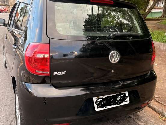 VOLKSWAGEN-FOX-1.0 MI 8V FLEX 4P MANUAL VOLKSWAGEN-FOX-2014