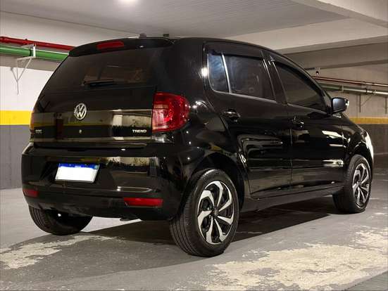 VOLKSWAGEN-FOX-1.0 MI 8V FLEX 4P MANUAL VOLKSWAGEN-FOX-2010