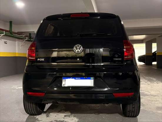 VOLKSWAGEN-FOX-2010