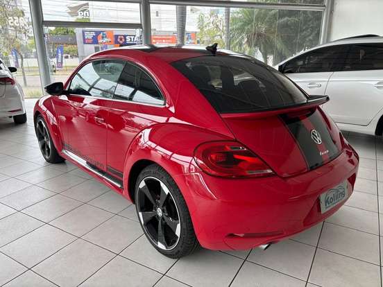 VOLKSWAGEN-FUSCA-2012