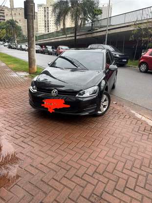 VOLKSWAGEN-GOLF-2014