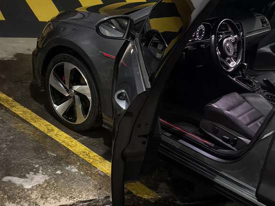 VOLKSWAGEN-GOLF-2.0 350 TSI GASOLINA GTI DSG VOLKSWAGEN-GOLF-2018