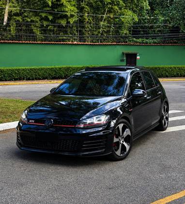 VOLKSWAGEN GOLF 2.0 TSI GTI 16V TURBO GASOLINA 4P AUTOMÁTICO