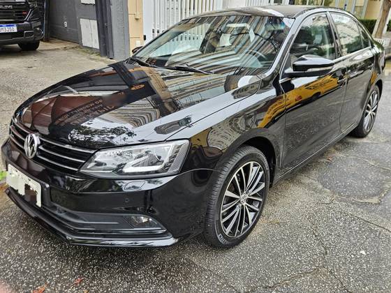 VOLKSWAGEN JETTA 2.0 TSI HIGHLINE 211CV GASOLINA 4P TIPTRONIC