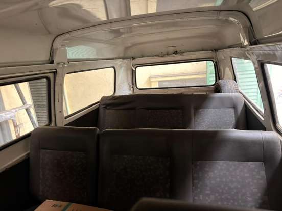 VOLKSWAGEN-KOMBI-1.4 MI STD 8V FLEX 3P MANUAL VOLKSWAGEN-KOMBI-2010