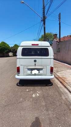 VOLKSWAGEN-KOMBI-2012