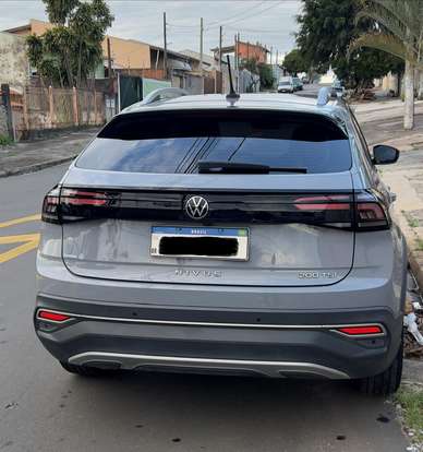 VOLKSWAGEN-NIVUS-1.0 200 TSI TOTAL FLEX HIGHLINE AUTOMÁTICO VOLKSWAGEN-NIVUS-2024