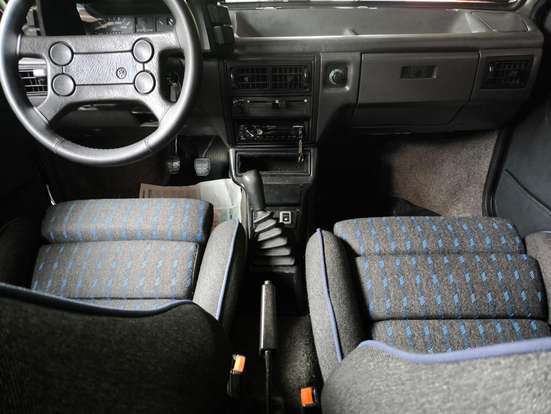 VOLKSWAGEN-PARATI-1995