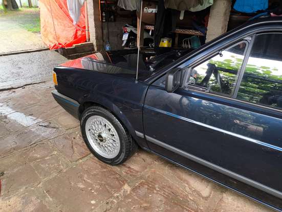 VOLKSWAGEN-PARATI-1995